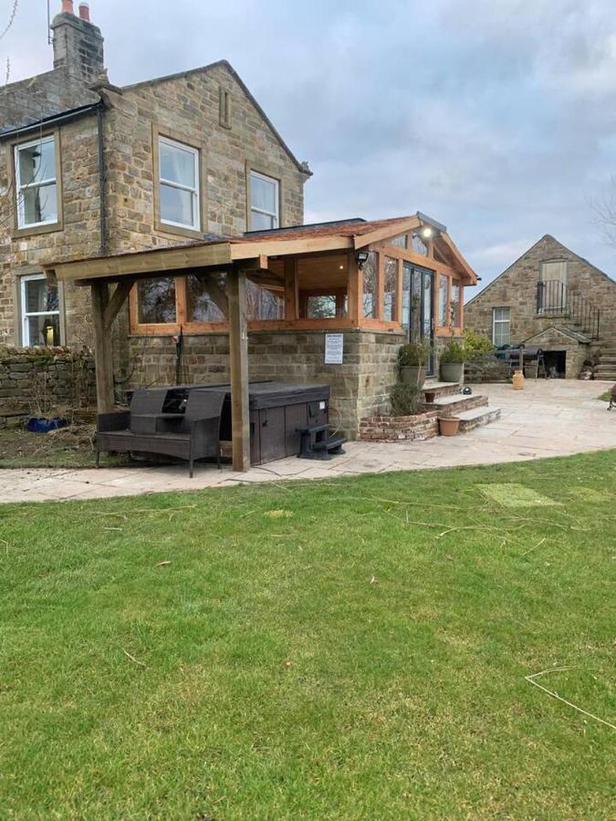 オトリー Meagill Farmhouse Hot Tub Bbq Hutヴィラ エクステリア 写真